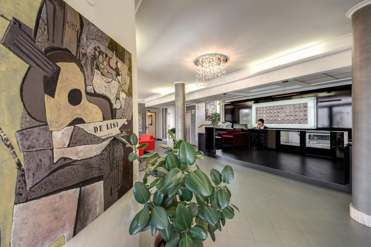 Alba Hotel 4*